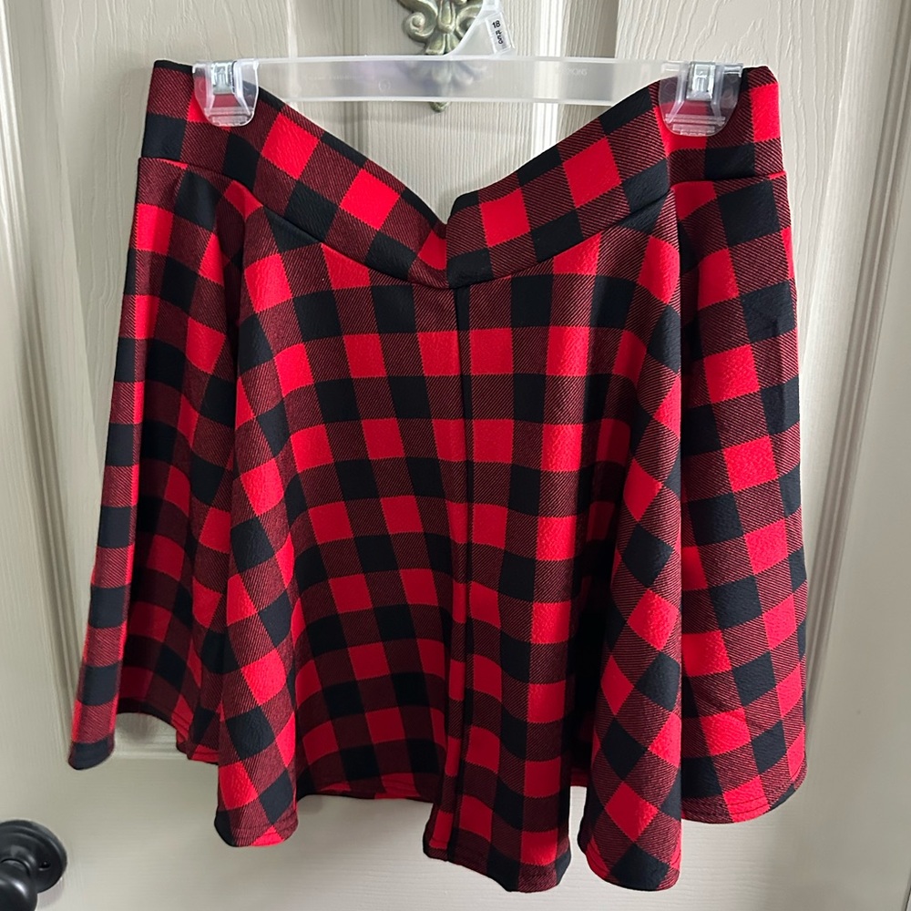 Urban coco red and black mini skirt